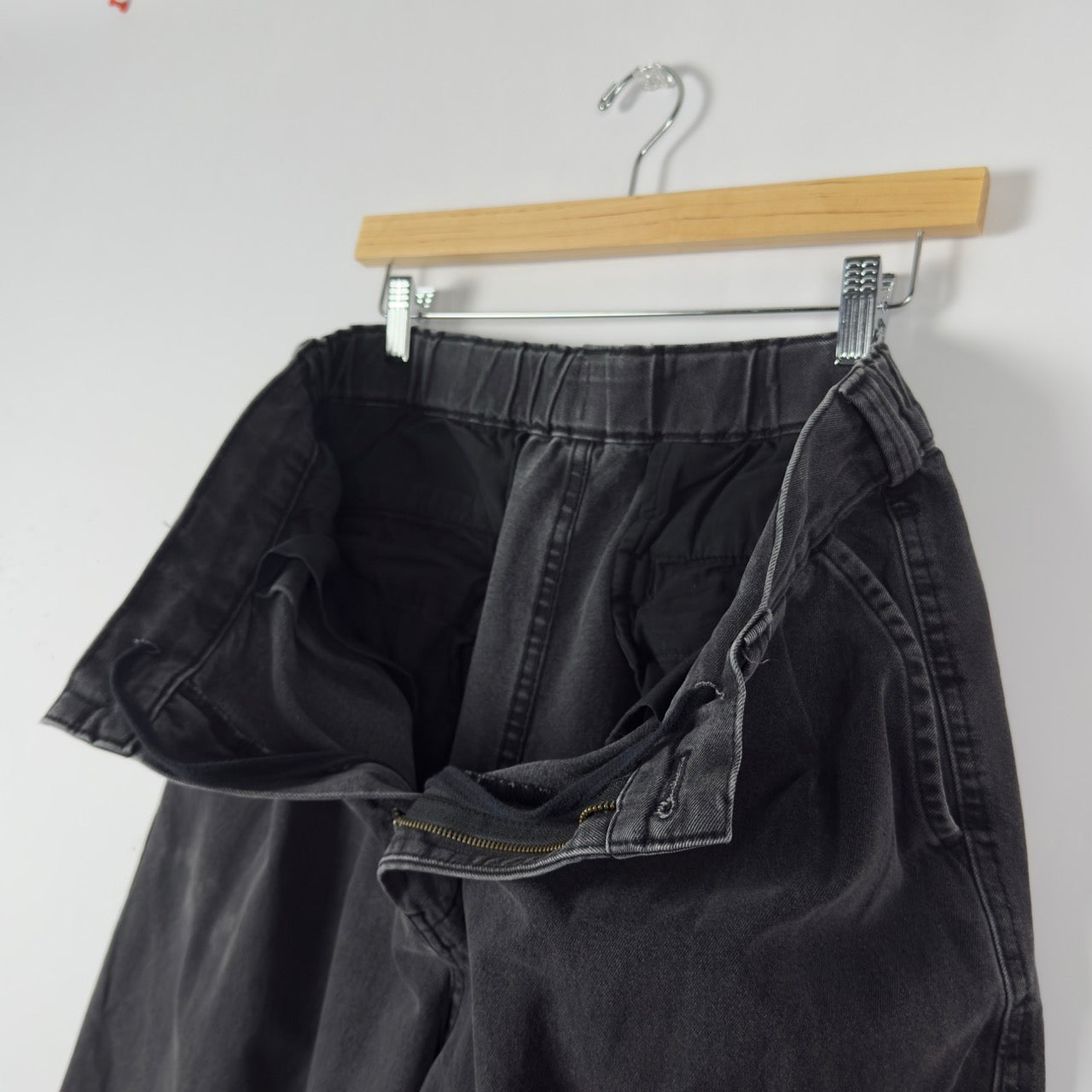 GU Black Denim Baggy Pants (Japan Exclusive)