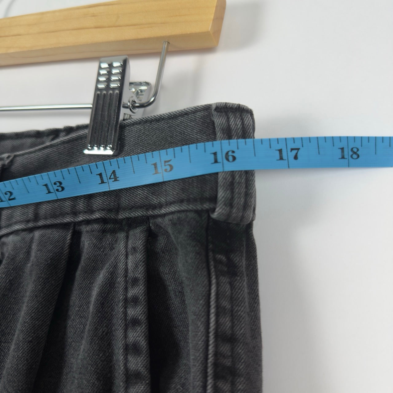 GU Black Denim Baggy Pants (Japan Exclusive)
