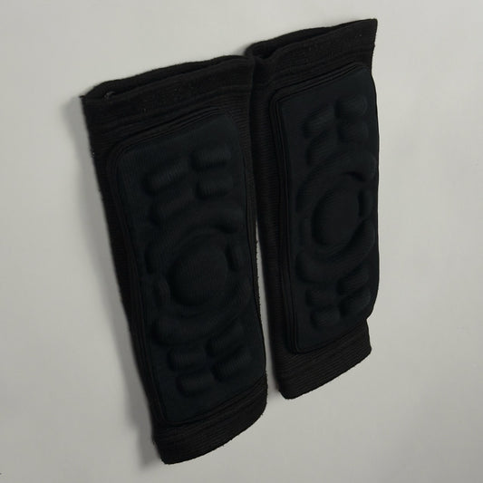 Pre-Order - Low Profile Protective Gear for Skaters (Ships Nov. 2025)