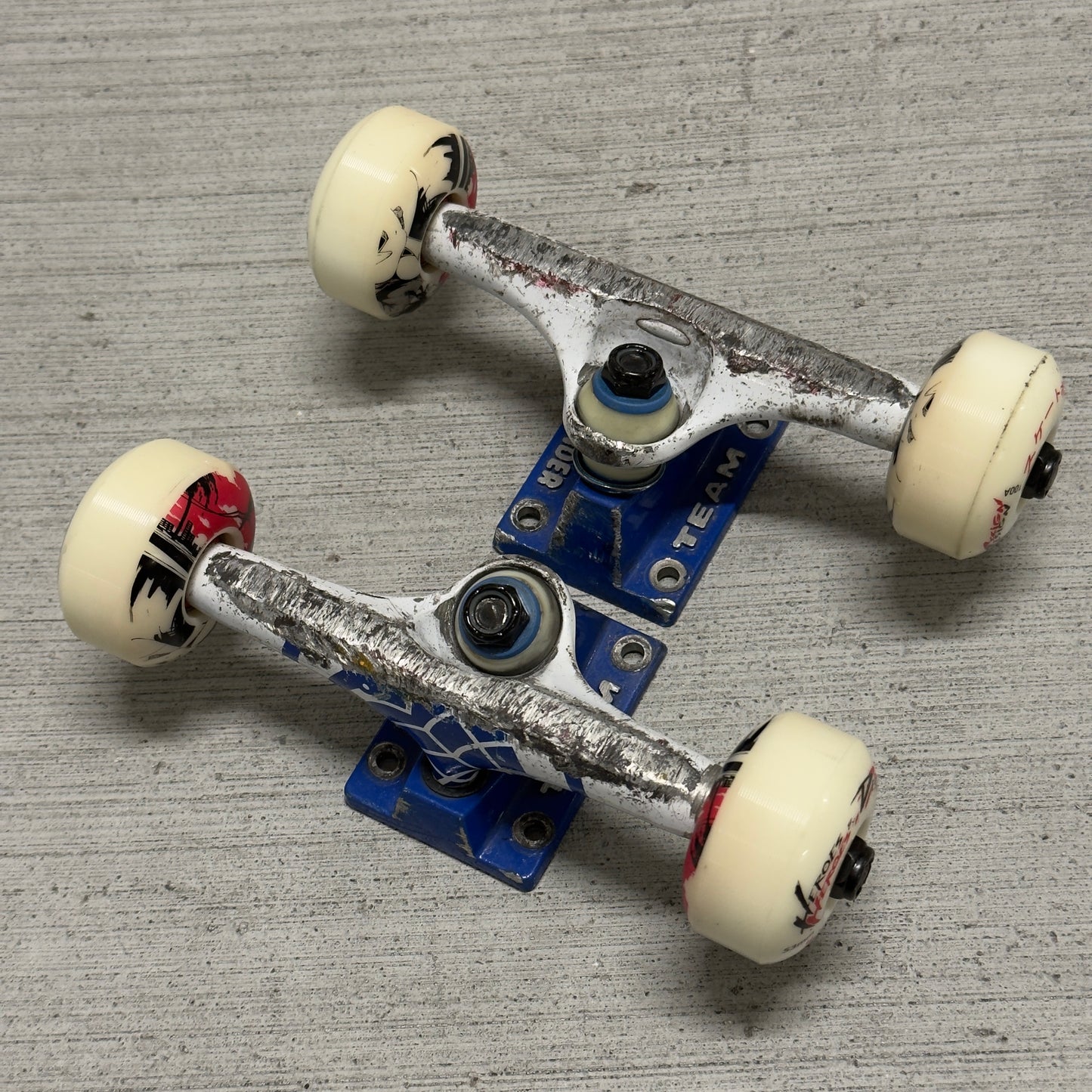 Thunder Trucks + Wheels & Bearings Set